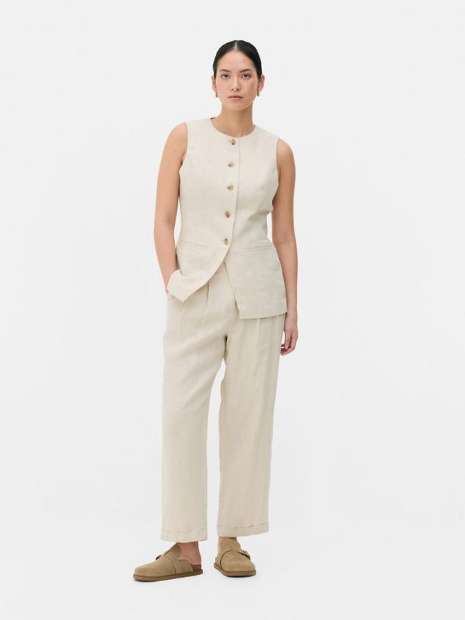The Edit Linen Waistcoat - Image 2