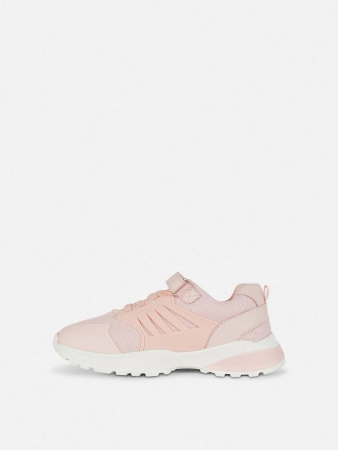 Self-Fastening Sports Trainers - Image 4