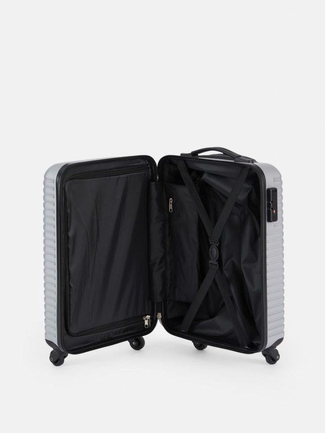 Ribbed Four-Wheel Hard Shell Suitcase - Image 3