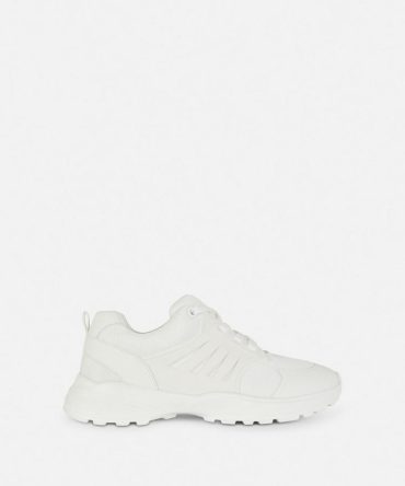 Low-Top Sports Trainers
