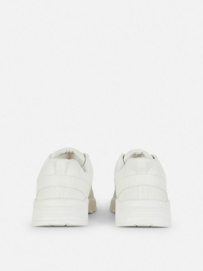 Low-Top Sports Trainers - Image 3