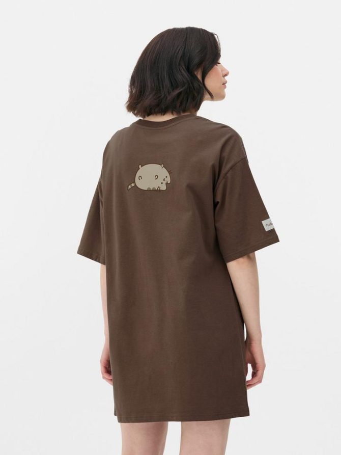 Pusheen Oversized Nightshirt - Image 4