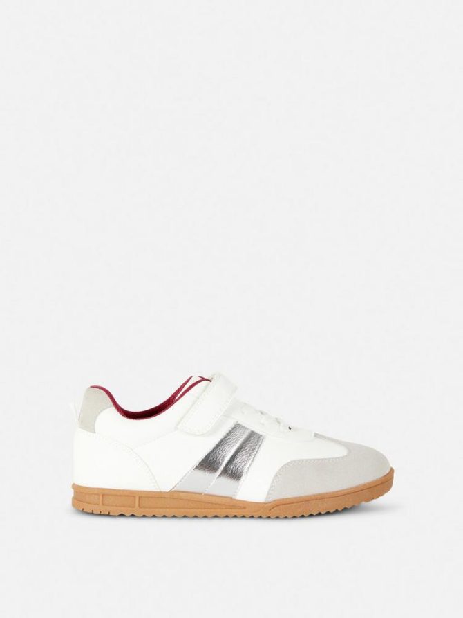 Contrast Panel Trainers