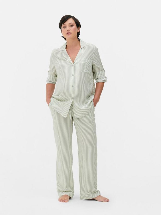 Classic Maternity Nightshirt